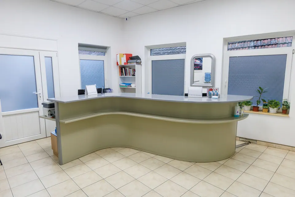 A Poliklinika Sente recepciója Szabadkán